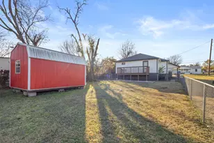 314 Woodard St, Farmersville, TX 75442 - Photo 26