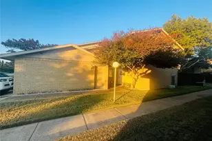 3114 Eastpark Dr, Garland, TX 75044 - Photo 2