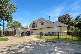 18403 Gibbons Dr, Dallas, TX 75287 - Photo 40