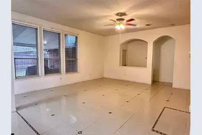 3531 Tamarack Drive, Grand Prairie, TX 75052 - Photo 2