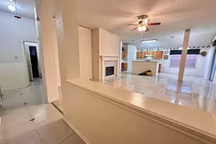 3531 Tamarack Dr, Grand Prairie, TX 75052 - Photo 6