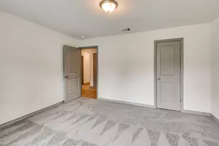 1438 E Waco Ave, Dallas, TX 75216 - Photo 12