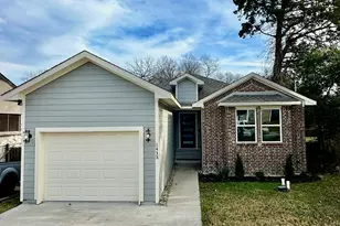 1438 E Waco Ave, Dallas, TX 75216 - Photo 2