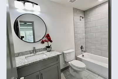 1438 E Waco Avenue, Dallas, TX 75216 - Photo 12