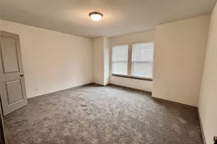 1438 E Waco Ave, Dallas, TX 75216 - Photo 10