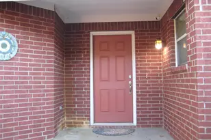 917 Cruise St, Denton, TX 76207 - Photo 2