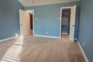 593 King Cir, Lewisville, TX 75067 - Photo 14