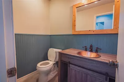 593 King Circle, Lewisville, TX 75067 - Photo 12