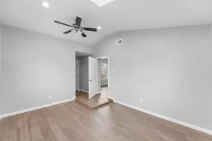 103 Lorie St, Alvarado, TX 76009 - Photo 18