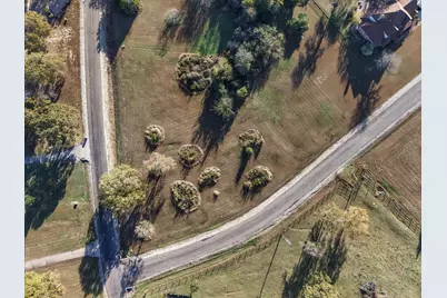 83 El Barco, Corsicana, TX 75109 - Photo 1