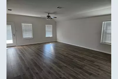 903 Emerald Gate Drive, Princeton, TX 75407 - Photo 14