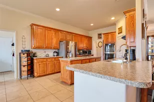 178 Chazlynn Ct, Waxahachie, TX 75165 - Photo 18