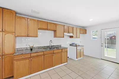 4024 Moler Street, Dallas, TX 75211 - Photo 10