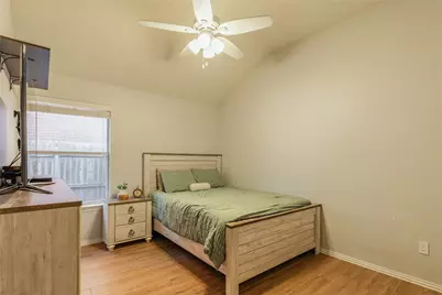 4017 Azalea Drive, Haltom City, TX 76137 - Photo 18