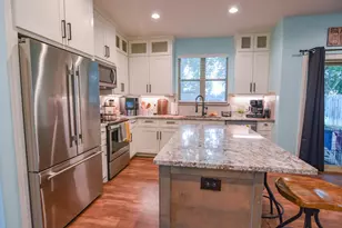 601 Mathew St, Grandview, TX 76050 - Photo 8