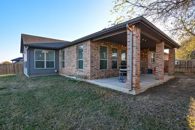 601 Mathew Street, Grandview, TX 76050 - Photo 40