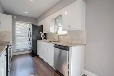 1610 Saint James Drive, Carrollton, TX 75007 - Photo 6