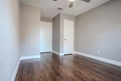 1610 Saint James Drive, Carrollton, TX 75007 - Photo 12