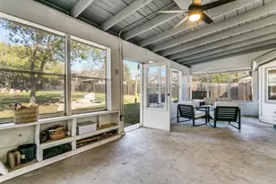 8841 Main St, North Richland Hills, TX 76182 - Photo 18