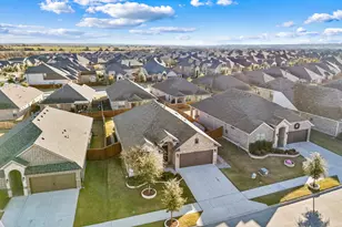 252 Gill Point Ln, Aledo, TX 76008 - Photo 36