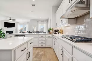 252 Gill Point Ln, Aledo, TX 76008 - Photo 16