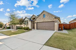 252 Gill Point Ln, Aledo, TX 76008 - Photo 2