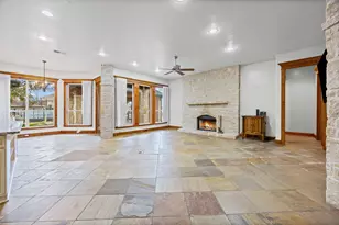 117 Saint Annes Dr, Mabank, TX 75156 - Photo 4