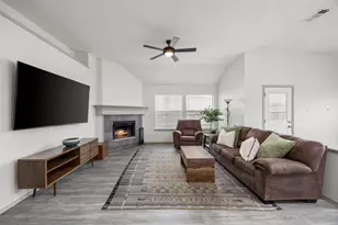 8205 Cedarcrest Ln, Fort Worth, TX 76123 - Photo 6