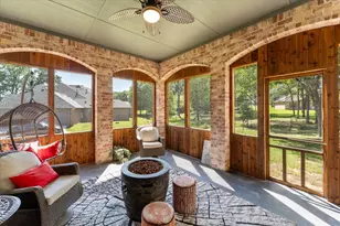 208 Cape Shore Dr, Mabank, TX 75143 - Photo 12