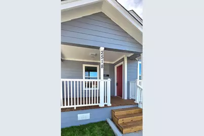 2518 W Clarendon Drive, Dallas, TX 75211 - Photo 2