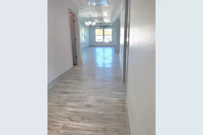 2518 W Clarendon Drive, Dallas, TX 75211 - Photo 12