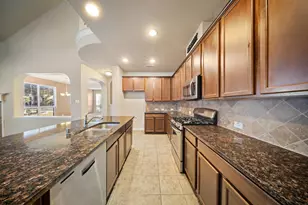 533 Shasta St, DeSoto, TX 75115 - Photo 8