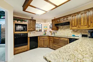 2535 36th St NE, Paris, TX 75462 - Photo 18