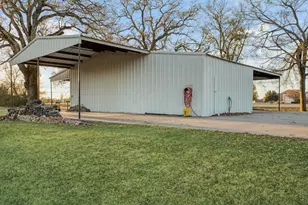 2535 36th St NE, Paris, TX 75462 - Photo 10