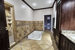 511 E Farrar St, Groesbeck, TX 76642 - Photo 20