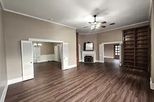 511 E Farrar St, Groesbeck, TX 76642 - Photo 12