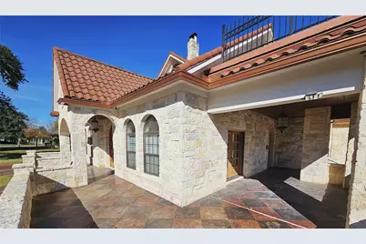 511 E Farrar Street, Groesbeck, TX 76642 - Photo 8