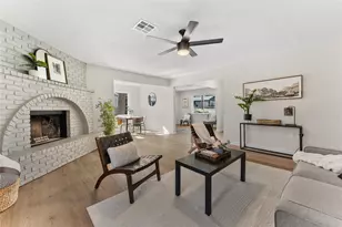 919 Fairway Rd, Woodway, TX 76712 - Photo 8