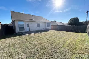 5017 Bedfordshire Dr, Fort Worth, TX 76135 - Photo 24