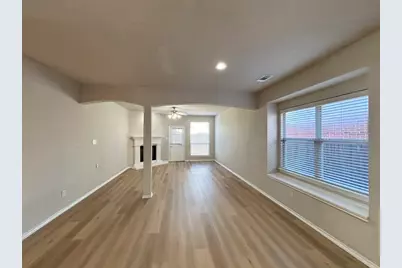 5017 Bedfordshire Drive, Fort Worth, TX 76135 - Photo 8