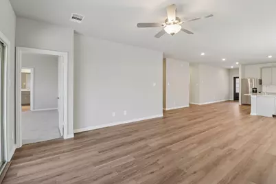 711 London Town Lane, Princeton, TX 75071 - Photo 12