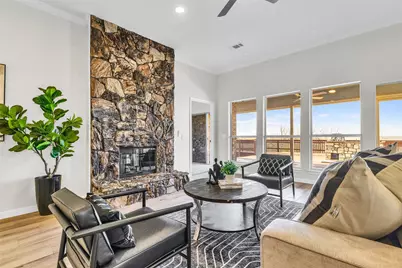6415 Lake Bluff Drive, Dallas, TX 75249 - Photo 6