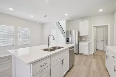 706 Leavenworth Drive, Princeton, TX 75071 - Photo 4