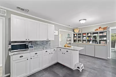 3914 Austin Avenue, Brownwood, TX 76801 - Photo 12