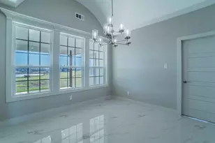 1060 Grison Cir, Corsicana, TX 75109 - Photo 14