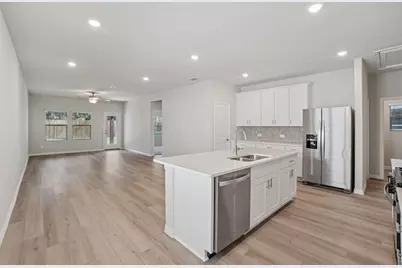 705 Leavenworth Drive, Princeton, TX 75071 - Photo 6