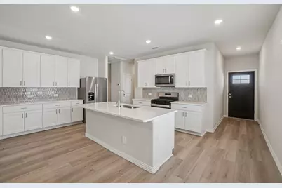 705 Leavenworth Drive, Princeton, TX 75071 - Photo 1