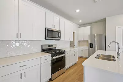 703 Leavenworth Drive, Princeton, TX 75071 - Photo 4