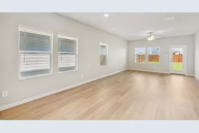 703 Leavenworth Drive, Princeton, TX 75071 - Photo 12