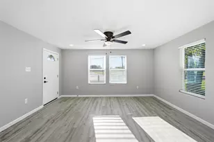 803 Garrison St, Waco, TX 76704 - Photo 4